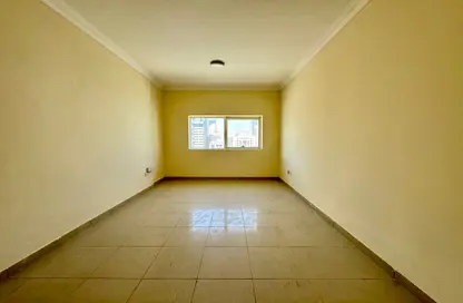 Apartment - 2 Bedrooms - 2 Bathrooms for rent in Al Suwaidi Building - Al Nahda - Sharjah