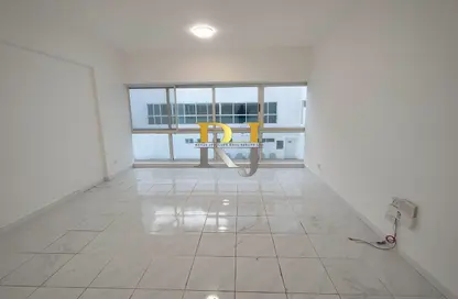 شقة - غرفة نوم - 1 حمام للايجار في مبنى منخول - منخول - بر دبي - دبي