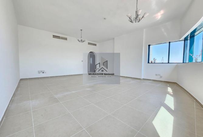 15255100 - Property Image 2
