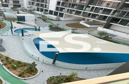 Apartment - Studio - 1 Bathroom for rent in The Gate - Masdar City - Abu Dhabi