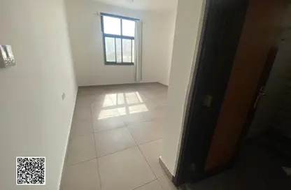 Apartment - 2 Bedrooms - 2 Bathrooms for rent in Al Jurf 2 - Al Jurf - Ajman Downtown - Ajman