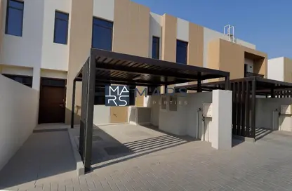 Townhouse - 2 Bedrooms - 3 Bathrooms for rent in Nasma Residence - Al Tai - Sharjah