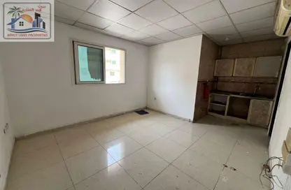 Apartment - Studio - 1 Bathroom for rent in Muweileh Community - Muwaileh Commercial - Sharjah