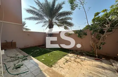 Villa - 4 Bedrooms - 4 Bathrooms for rent in Al Maha Complex - Al Mushrif - Abu Dhabi