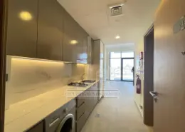 صورة لـ مطبخ شقة - 1 حمام للبيع في 9 عزيزي ريفيرا - ميدان واحد - ميدان - دبي ، صورة رقم 1
