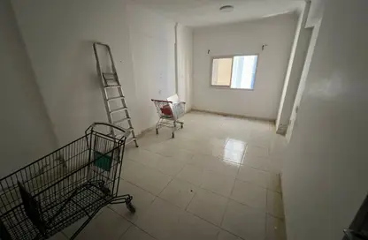 شقة - غرفة نوم - 1 حمام للايجار في برج النعيمية 1 - أبراج النعيمية - النعيمية - عجمان