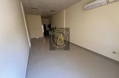 Apartment - Studio - 1 Bathroom for rent in Al Jurf 2 - Al Jurf - Ajman Downtown - Ajman