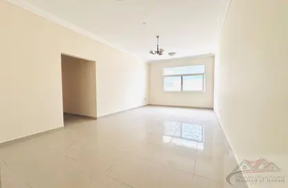 شقة - 2 غرف نوم - 2 حمامات للايجار في بناية مويليح 29 - مويلح - الشارقة شقة - 2 غرف نوم - 2 حمامات للايجار في بناية مويليح 29 - مويلح - الشارقة