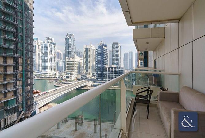 Apartment - 1 Bedroom - 2 Bathrooms for sale in Continental Tower - Dubai Marina - Dubai