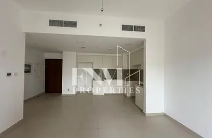 Apartment - 2 Bedrooms - 2 Bathrooms for rent in Zahra Breeze Apartments 3A - Zahra Breeze Apartments - Town Square - Dubai