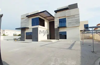 Bulk Rent Unit - Studio - 7+ Bathrooms for rent in Shakhbout City - Abu Dhabi