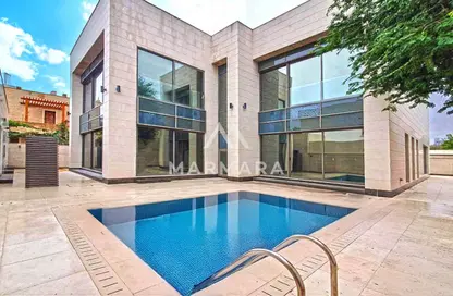 Villa - 5 Bedrooms - 6 Bathrooms for rent in Jumeirah 2 Villas - Jumeirah 2 - Jumeirah - Dubai