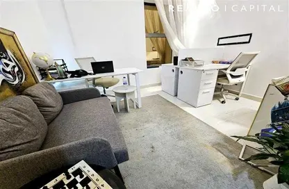 مكتب - استوديو - 1 حمام للايجار في بناية المناره - شارع الشيخ زايد - دبي