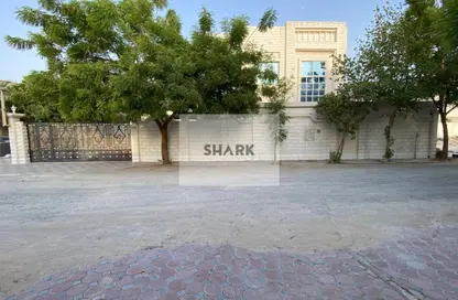 Villa - 5 Bedrooms - 6 Bathrooms for sale in Al Mowaihat 1 - Al Mowaihat - Ajman