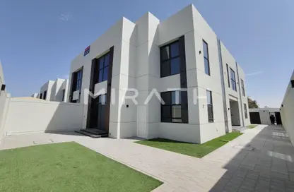 Villa - 4 Bedrooms - 6 Bathrooms for rent in Al Garhoud Villas - Al Garhoud - Dubai