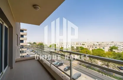 Apartment - 2 Bedrooms - 3 Bathrooms for sale in Tower 27 - Al Reef Downtown - Al Reef - Abu Dhabi