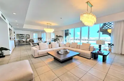Apartment - 3 Bedrooms - 5 Bathrooms for rent in Marina Residences 5 - Marina Residences - Palm Jumeirah - Dubai