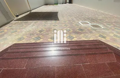 Villa - 5 Bedrooms - 7+ Bathrooms for rent in Shakhbout City - Abu Dhabi