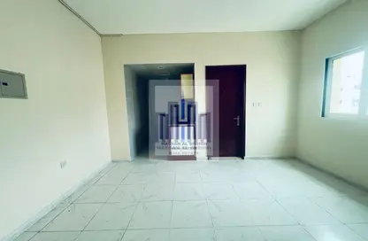 Apartment - Studio - 1 Bathroom for rent in Fire Station Road - Muwaileh - Sharjah