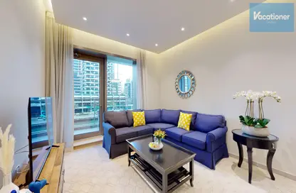 Living Room image for: Apartment - 2 Bedrooms - 2 Bathrooms for rent in Sparkle Tower 1 - Sparkle Towers - Dubai Marina - Dubai, Image 1