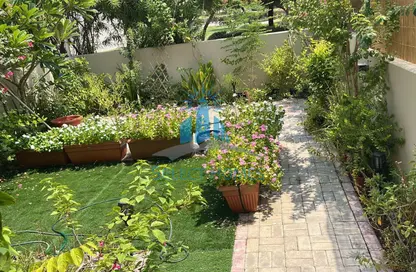 Townhouse - 2 Bedrooms - 2 Bathrooms for rent in Waterfall District - Al Ghadeer - Abu Dhabi
