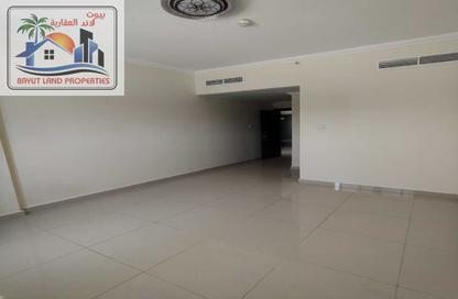 Apartment - 1 Bedroom - 2 Bathrooms for rent in Muwailih Building - Muwaileh - Sharjah