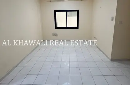 شقة - غرفة نوم - 1 حمام للايجار في المجاز 1 - المجاز - الشارقة