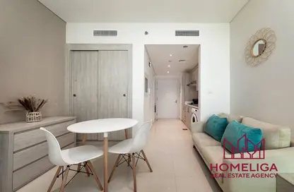 Apartment - Studio - 1 Bathroom for sale in Seven Palm - Palm Jumeirah - Dubai