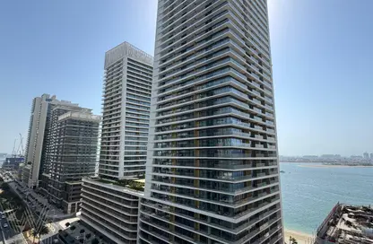 Apartment - 1 Bedroom - 1 Bathroom for rent in Palace Beach Residence - EMAAR Beachfront - Dubai Harbour - Dubai