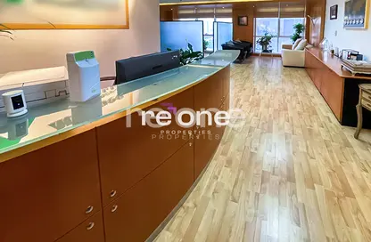 Office Space - Studio - 1 Bathroom for rent in Fairmont Hotel - Sheikh Zayed Road - Dubai