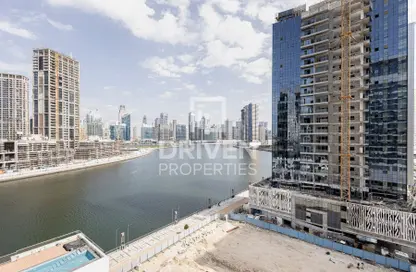 Apartment - 1 Bathroom for sale in West Wharf - Business Bay - Dubai