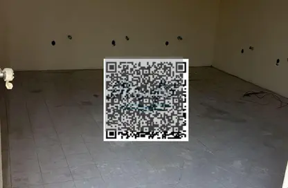 سكن عمال - استوديو - 8 حمامات للايجار في المنطقة الصناعية رقم 5 - المنطقة الصناعية بالشارقة - الشارقة