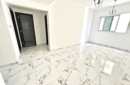 Apartment - 1 Bedroom - 2 Bathrooms for rent in Muwaileh 29 Building - Muwaileh - Sharjah