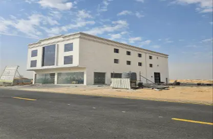 عمارة بالكامل - استوديو للبيع في الطي غرب - السيوح - الشارقة