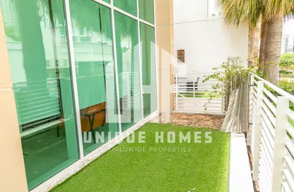 Townhouse - 2 Bedrooms - 2 Bathrooms for rent in Marina Square - Al Reem Island - Abu Dhabi