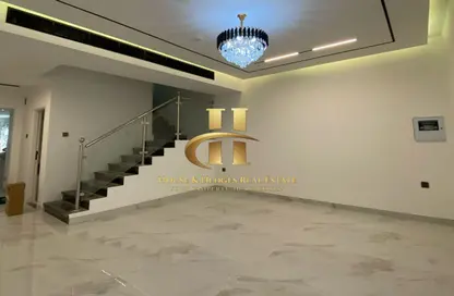 فيلا - 3 غرف نوم - 4 حمامات للايجار في مسكن الامير - قرية الجميرا سركل - دبي