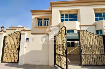 Outdoor House image for: Villa - 4 Bedrooms - 5 Bathrooms for rent in Mohamed Bin Zayed City Villas - Mohamed Bin Zayed City - Abu Dhabi, Image 1