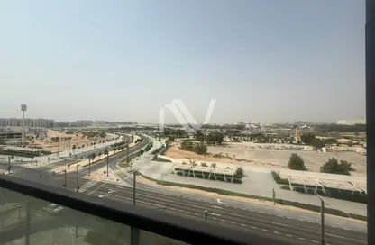 Apartment - Studio - 1 Bathroom for rent in The Gate - Masdar City - Abu Dhabi