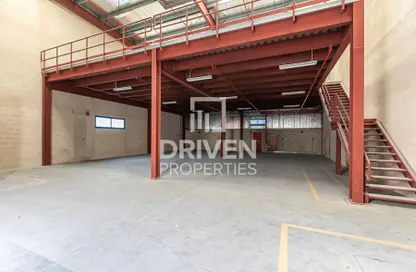 Warehouse - Studio for rent in Phase 2 - Dubai Investment Park (DIP) - Dubai