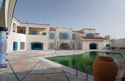 Villa for rent in Al Karamah - Abu Dhabi