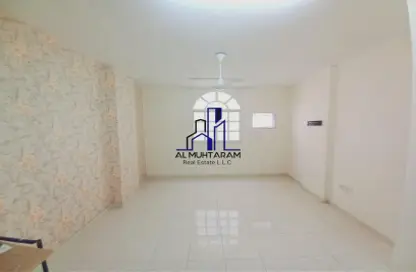 شقة - 2 غرف نوم - 2 حمامات للايجار في دبا- الفجيرة - الفجيرة