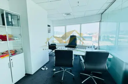 Office Space - Studio - 1 Bathroom for rent in Hamsah A - Al Karama - Dubai