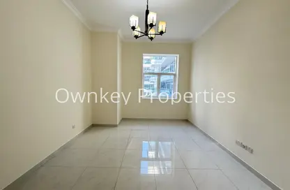 Apartment - 1 Bedroom - 2 Bathrooms for rent in Al Fajer Complex - Oud Metha - Bur Dubai - Dubai