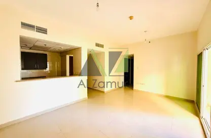 Apartment - 2 Bedrooms - 3 Bathrooms for rent in Centrium Towers - Dubai Production City (IMPZ) - Dubai