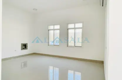 Empty Room image for: Villa - 2 Bedrooms - 2 Bathrooms for rent in Al Mamourah - Ras Al Khaimah, Image 1
