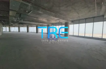 Half Floor - Studio - 4 Bathrooms for rent in Addax port office tower - City Of Lights - Al Reem Island - Abu Dhabi