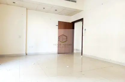 Empty Room image for: Apartment - 1 Bedroom - 1 Bathroom for rent in Al Nahda 2 - Al Nahda - Dubai, Image 1