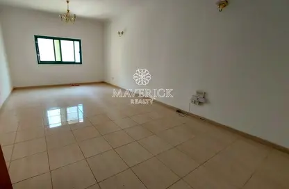 Empty Room image for: Apartment - 1 Bedroom - 3 Bathrooms for rent in Al Taawun Street - Al Taawun - Sharjah, Image 1