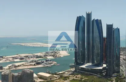 Apartment - 3 Bedrooms - 5 Bathrooms for rent in Corniche Road - Abu Dhabi