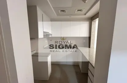 Apartment - 2 Bedrooms - 3 Bathrooms for rent in Oud Metha - Bur Dubai - Dubai